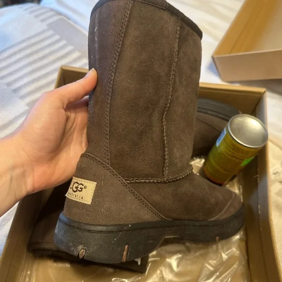 Ugg chocolate brown boots. Like new. - Picture 5 of 6